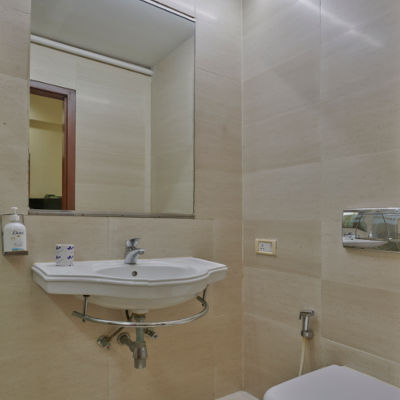 Superior Twin Bathroom